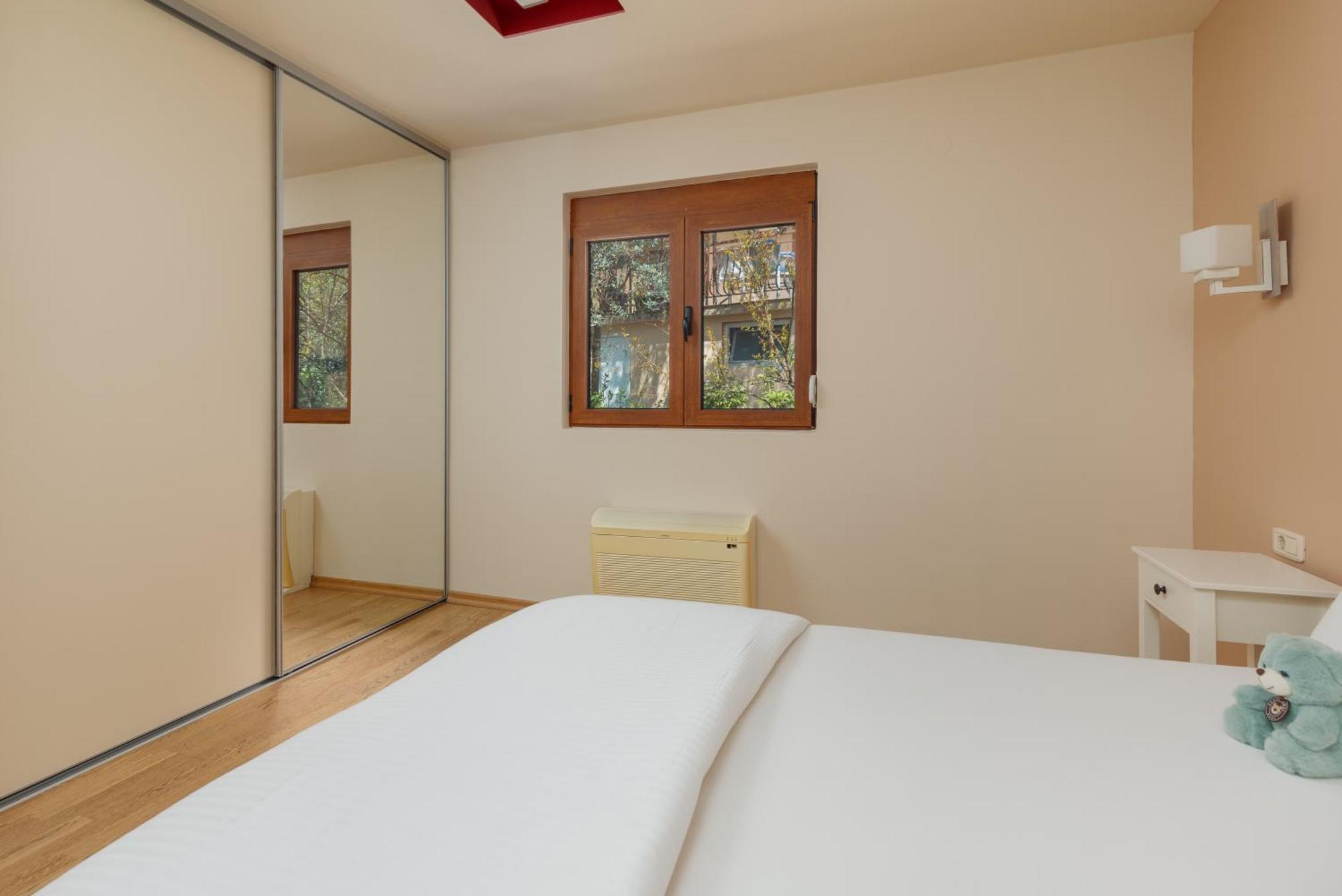Luxury View Apartment *